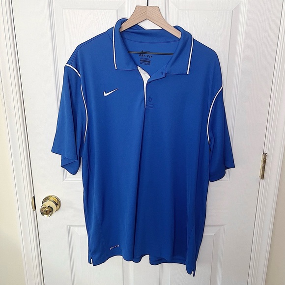✧･ﾟnike blue dri-fit polo - Picture 2 of 5
